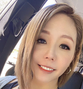 Meet your Posher, Hug